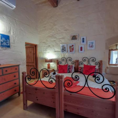 Peaceful Farmhouse Stay With Cozy Yard ガルブ エクステリア 写真