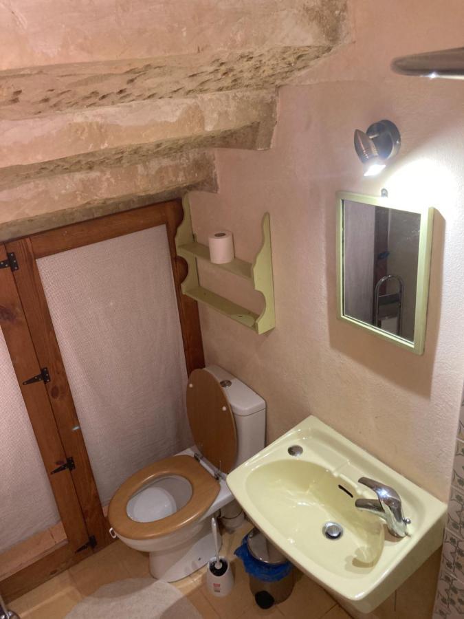Peaceful Farmhouse Stay With Cozy Yard ガルブ エクステリア 写真